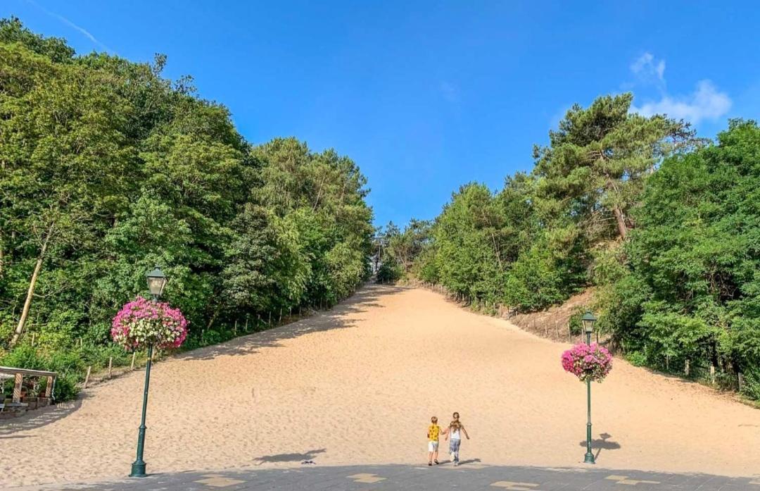 Huisje Britt Met Grote Tuin En Veel Privacy Dirkshorn Екстер'єр фото